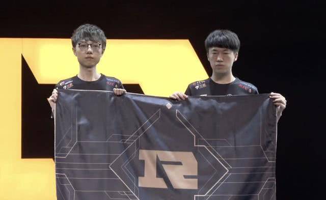 握了显著的 握了显著的